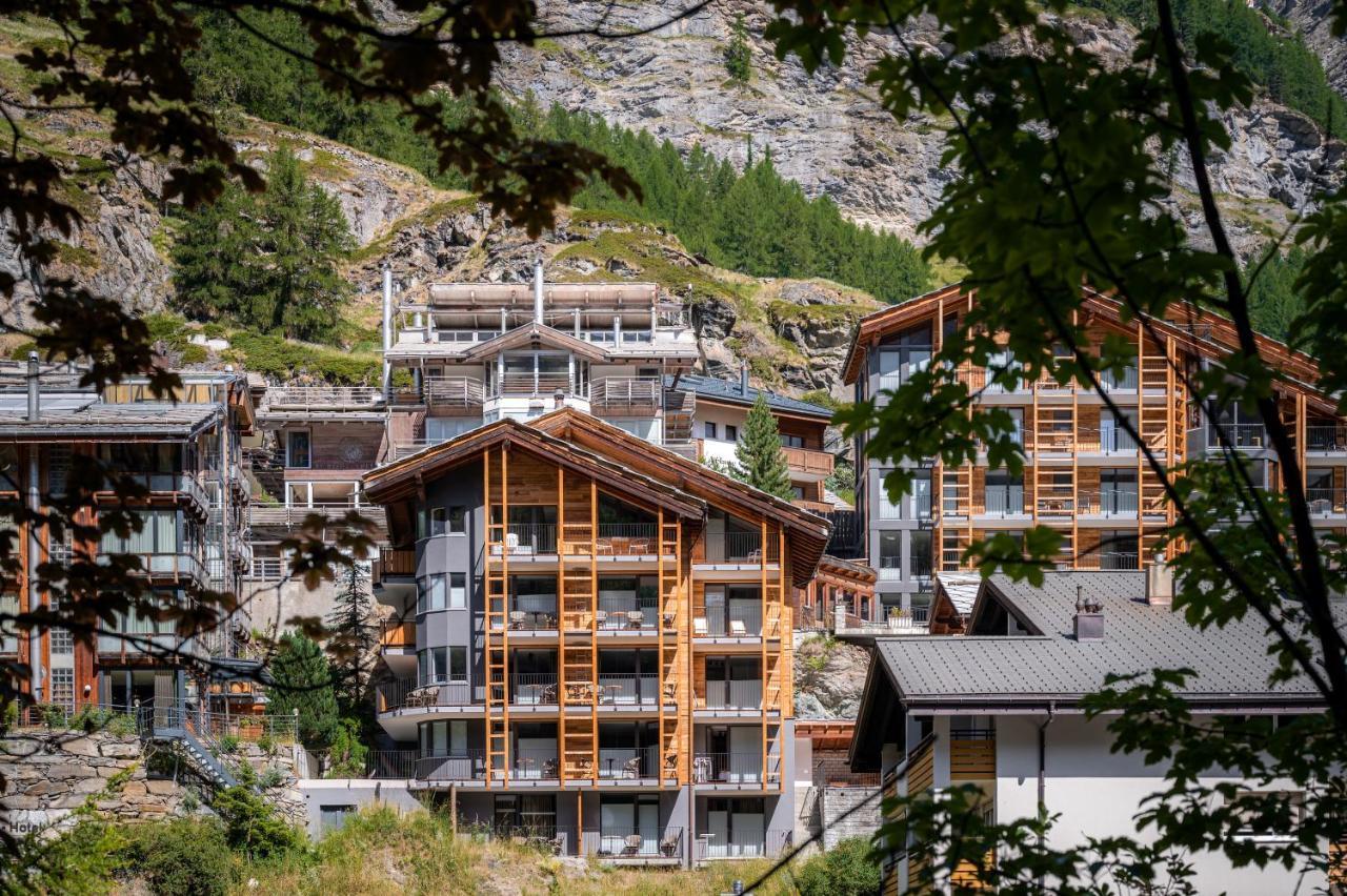 Luxury Chalets & Apartments By Mountain Exposure เซอร์แมท ภายนอก รูปภาพ